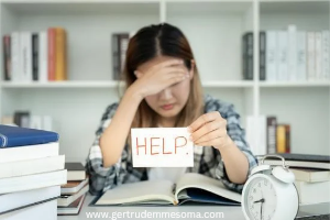 An-overwhelmed-mother-who-needs-help