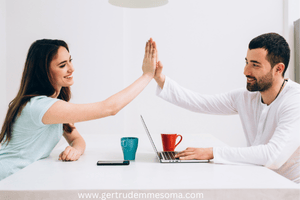 Couple-sharing-a-glass-of-wine