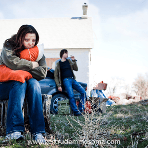 Image- of-a-lady-in-situationship