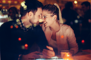 Couple-celebrating-valentine