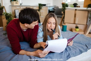 Woman-planning-future-with-her-husband